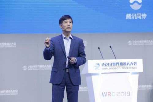 ABB劉前進：機器人和AI的結(jié)合，如何賦能工業(yè)互聯(lián)網(wǎng)？