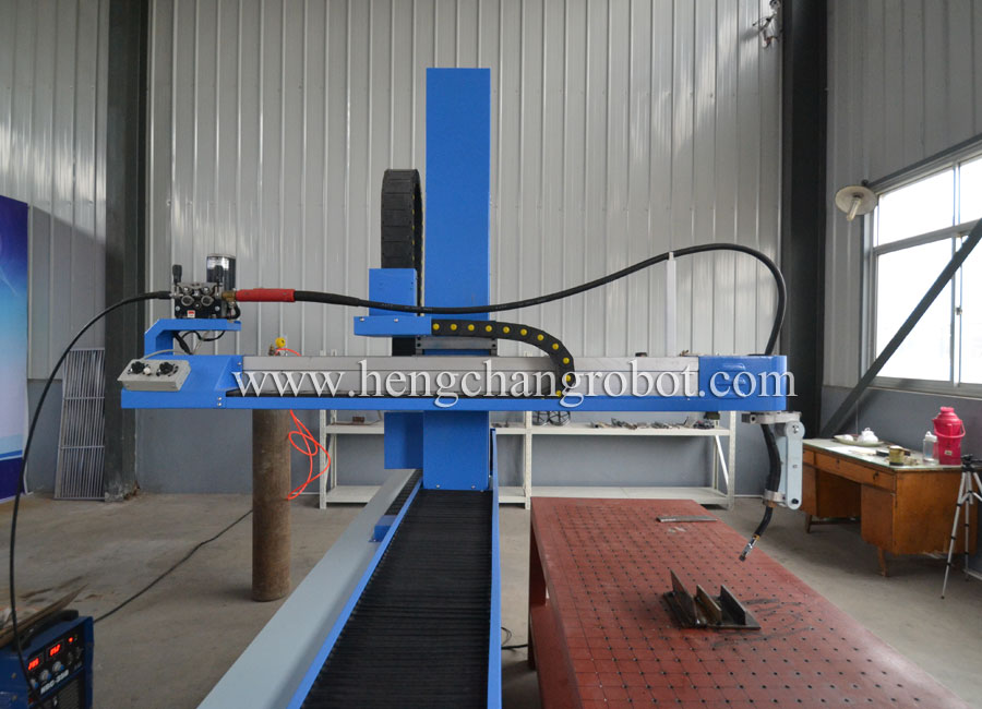 焊接機(jī)器人