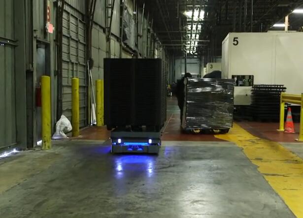  MiR500機(jī)器人幫助Cabka自動(dòng)化托盤運(yùn)輸