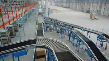 箱輸送系統(tǒng)