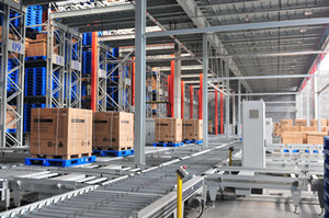 托盤輸送機系統(tǒng)