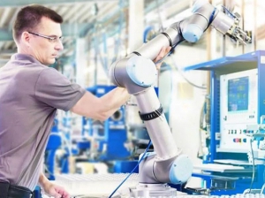 美國Formic Technologies公司為制造商提供低時薪的租賃工業(yè)機(jī)器人服務(wù)