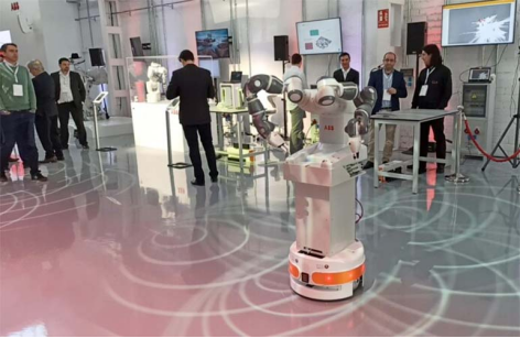 美國ABB公司、PAL Robotics公司展示移動機械手