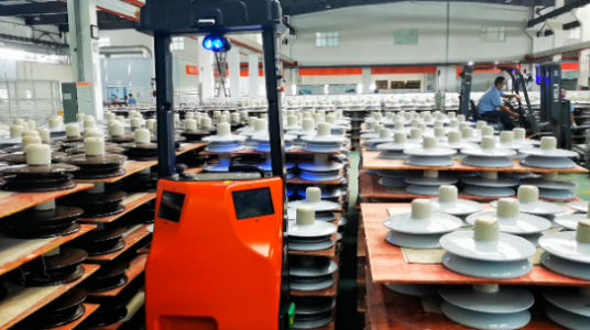 案例 | 科鈦機(jī)器人攜手絕緣子制造行業(yè)巨頭打造智能化工廠新標(biāo)桿