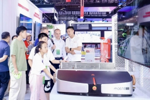 多款產(chǎn)品亮相2023世界機(jī)器人大會(huì)！京東物流全景展現(xiàn)機(jī)器人技術(shù)和服務(wù)理念