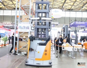 卓一智能叉車六款窄巷道車型亮相CeMAT ASIA 2025，讓空間更有價(jià)值重構(gòu)物流新格局