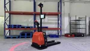 科鈦極簡CP15托盤搬運機器人