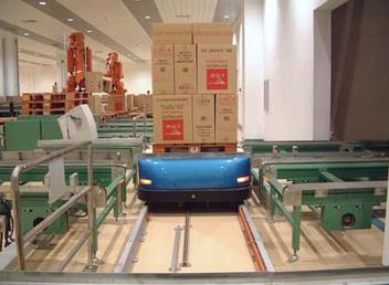 昆船智能BZ155型直行雙工位穿梭車