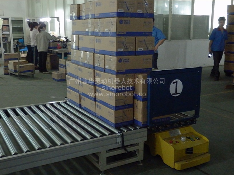 AGV配套周邊設(shè)備-AGV配套滾筒輸送線系統(tǒng)